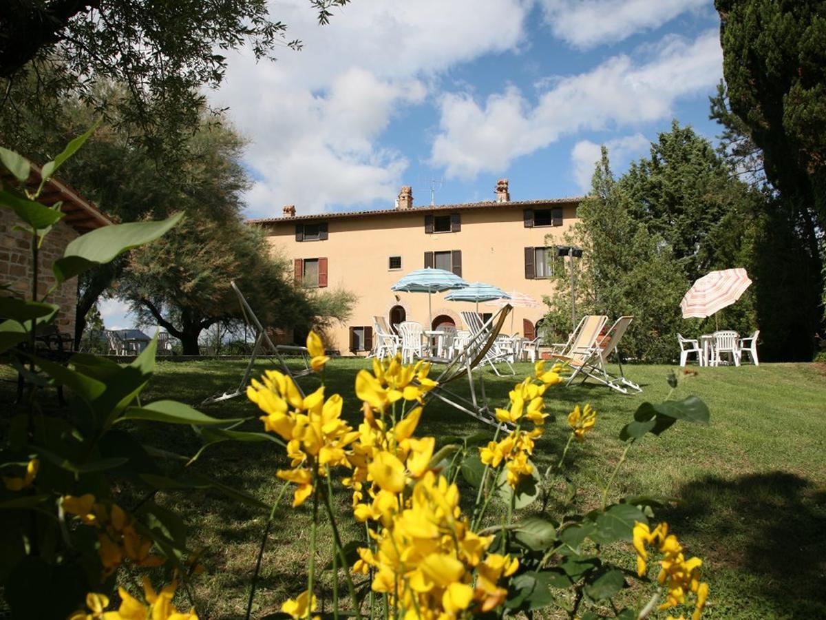 Agriturismo Villa Mozart Nel Verde Губбіо Екстер'єр фото