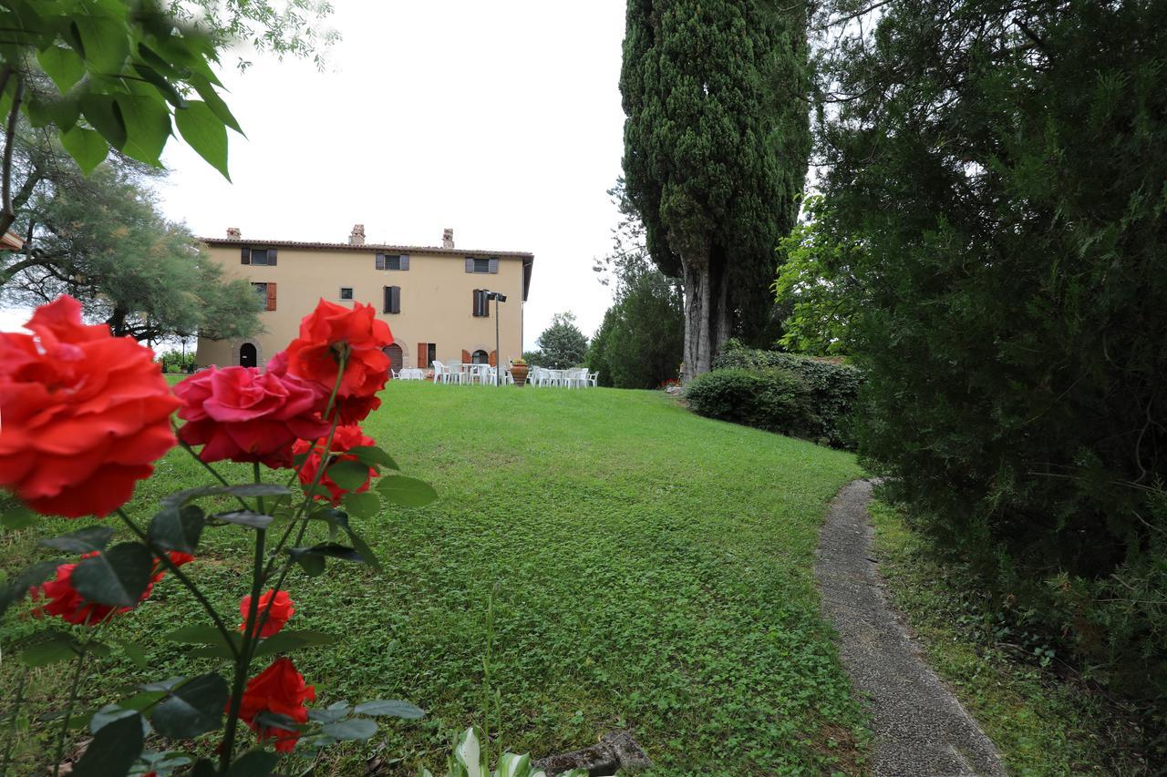 Agriturismo Villa Mozart Nel Verde Губбіо Екстер'єр фото
